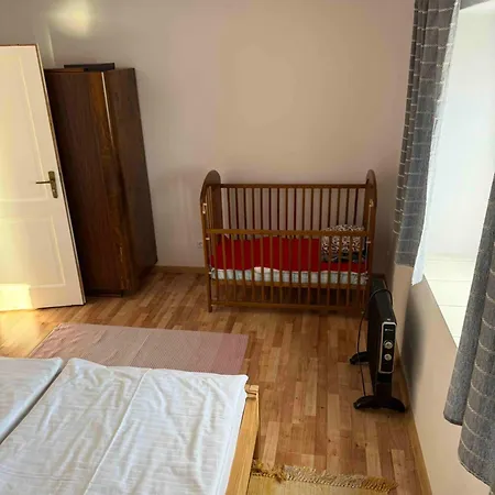 Apartmans Zbytiny 21 דירה *