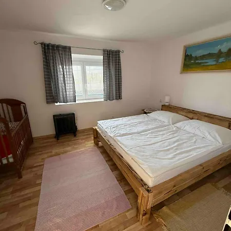 דירה Apartmans Zbytiny 21 *