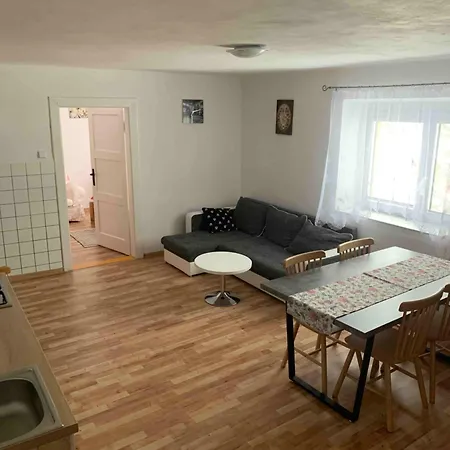 דירה Apartmans Zbytiny 21 *