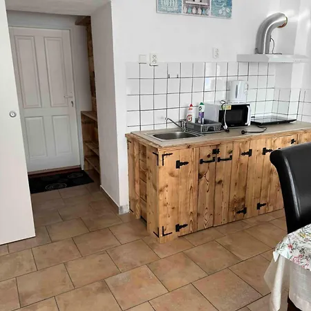 Apartmans Zbytiny 21 דירה *